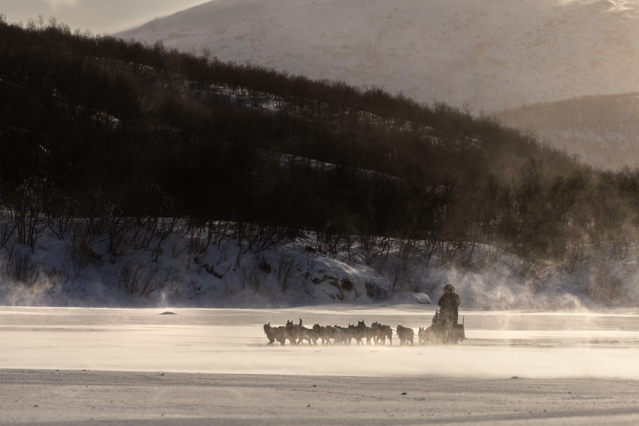 Løypekjørere ute for å sjekke løypa